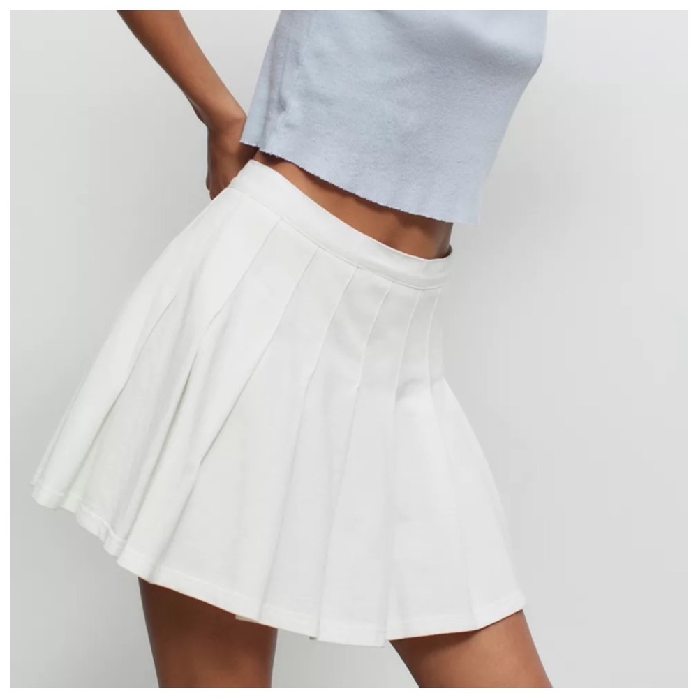 Urban Outfitters Katie Tennis Mini Skirt